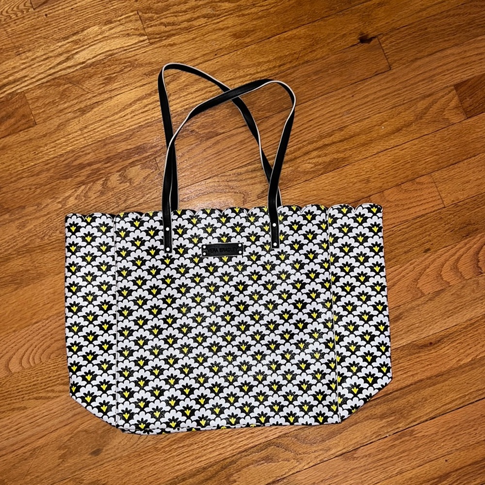 Vera Bradley Tote